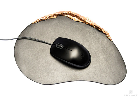 APPLE <br><br>MOUSE PAD<br><br>POLISHED BRONZE