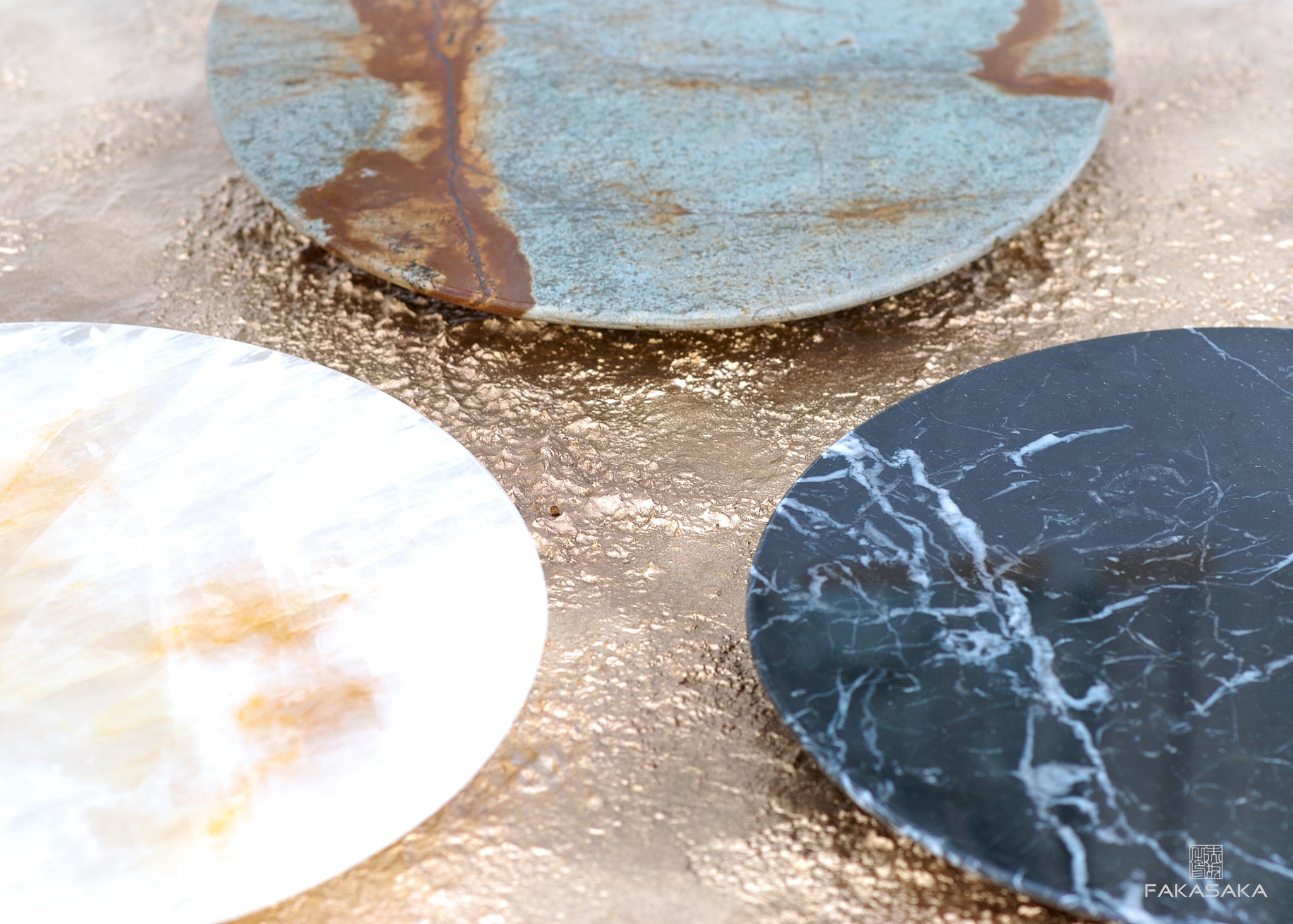 ARETHA DRINK TABLE<br><br>NERO MARQUINA MARBLE<br>POLISHED BRONZE