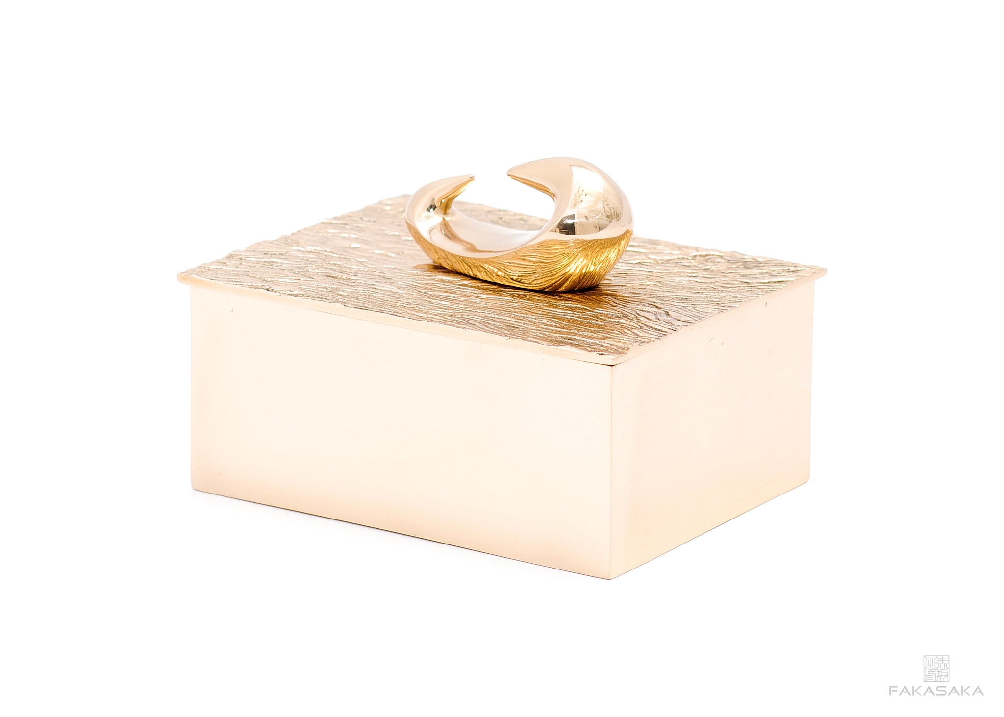 NICKS BOX<br>MAZZY SCULPTURE ON TOP<br><br>POLISHED BRONZE