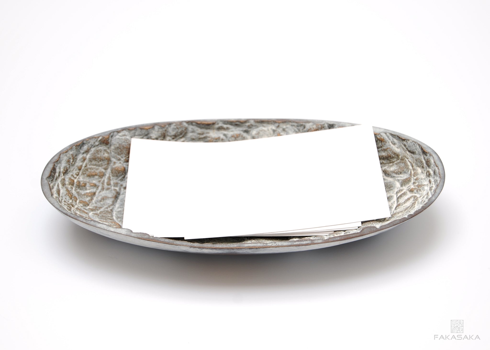 POLLY JEAN<br><br>SMALL TRAY / SMALL BOWL / ASHTRAY / CARD HOLDER / PEN HOLDER<br><br>OFF-WHITE BRONZE